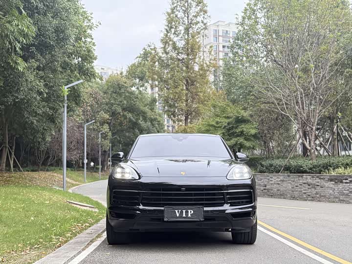 Фото 2 - Porsche Cayenne