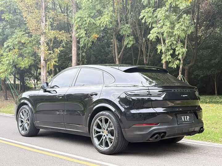 Фото 6 - Porsche Cayenne