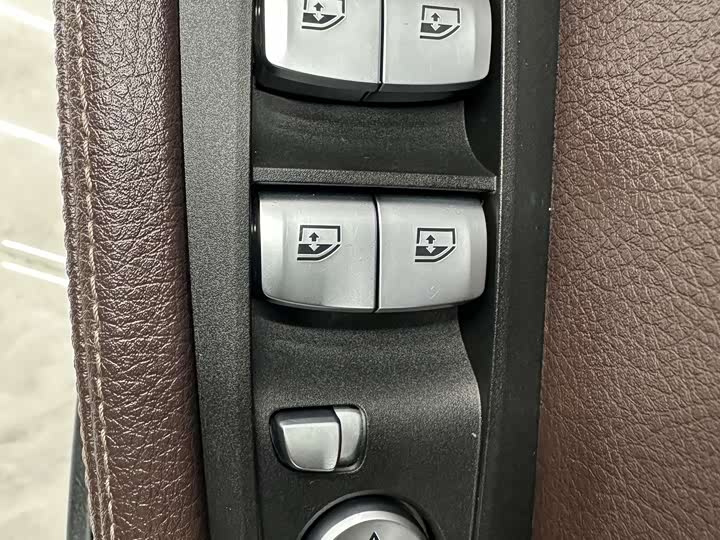 Фото 10 - BMW 1 Series