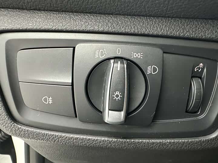 Фото 12 - BMW 1 Series