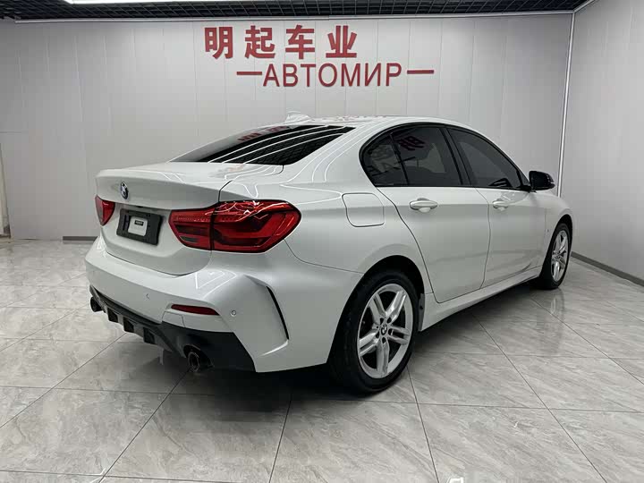 Фото 7 - BMW 1 Series