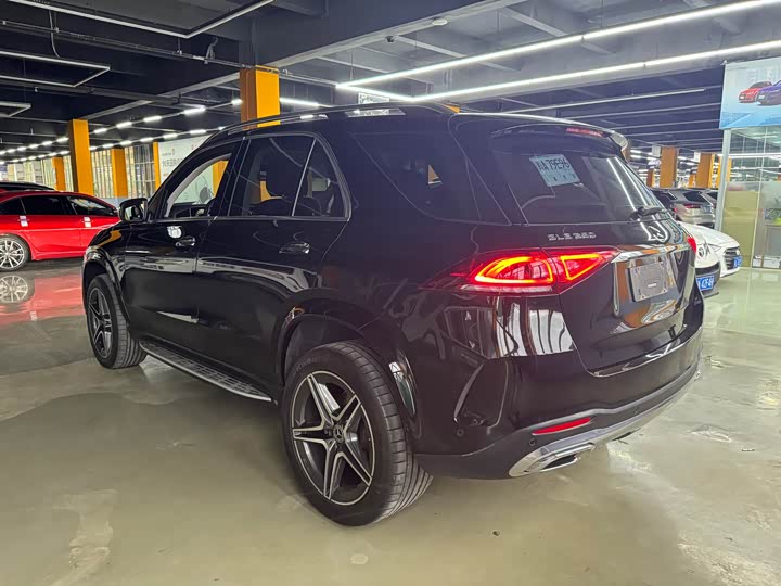 Фото 7 - Mercedes-Benz GLE-Class