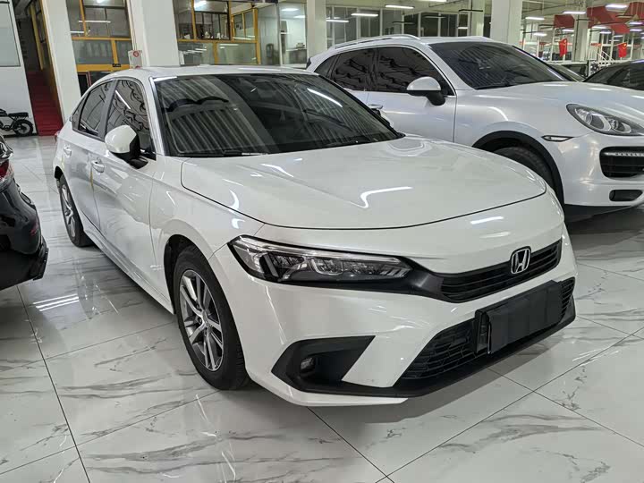 Фото 3 - Honda Civic