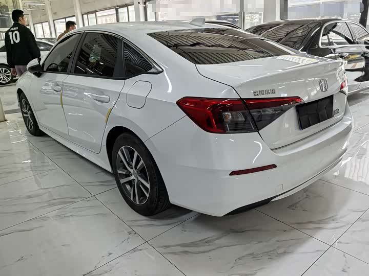 Фото 4 - Honda Civic