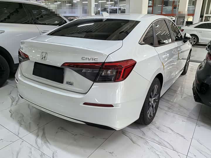 Фото 6 - Honda Civic