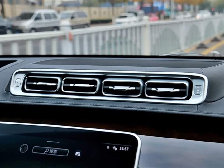 Фото 10 - Mercedes-Benz Maybach S-Class