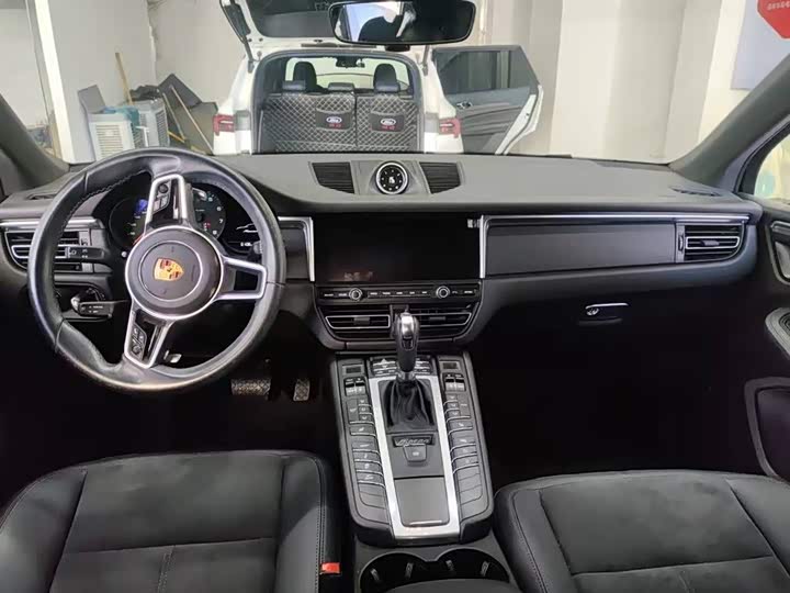 Фото 3 - Porsche Macan