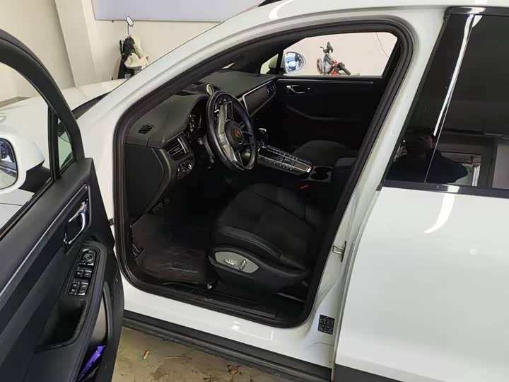 Фото 6 - Porsche Macan