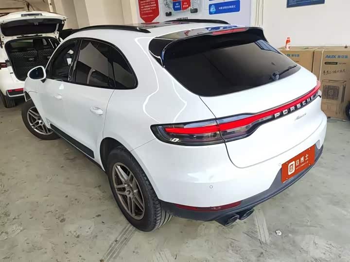 Фото 9 - Porsche Macan