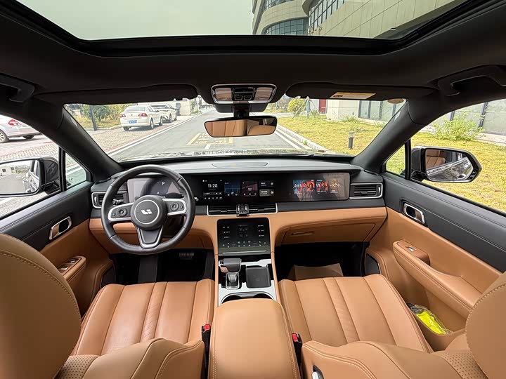 Фото 6 - LiXiang One