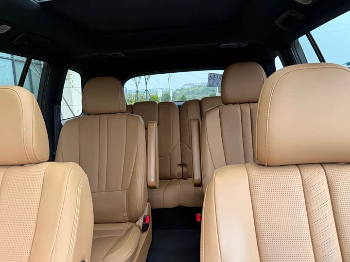 Фото 9 - LiXiang One