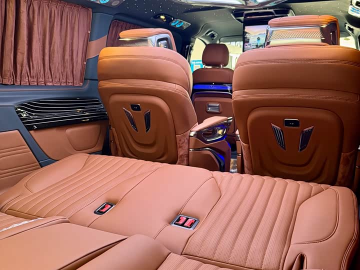 Фото 14 - Mercedes-Benz Vito