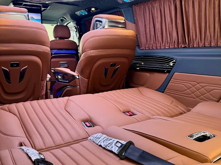 Фото 15 - Mercedes-Benz Vito