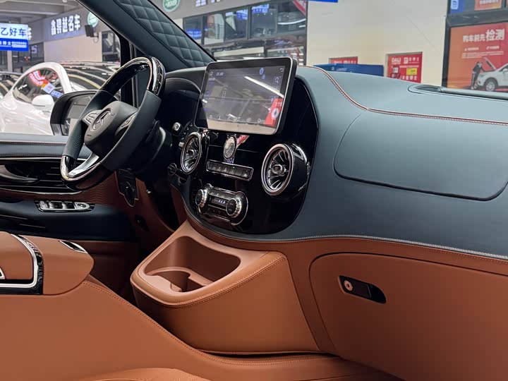 Фото 5 - Mercedes-Benz Vito