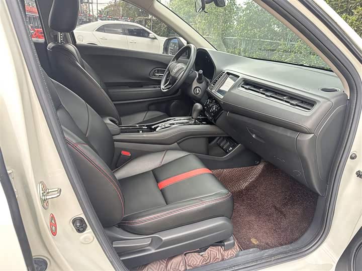 Фото 5 - Honda Vezel