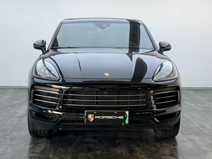 Фото 3 - Porsche Cayenne Hybrid
