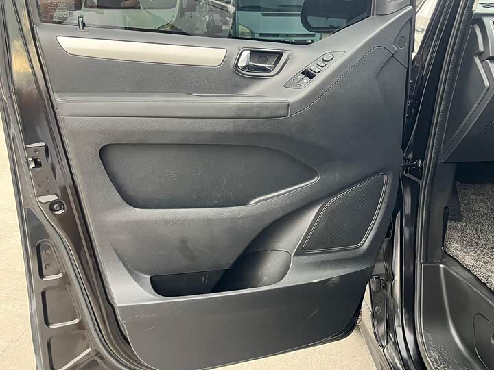 Фото 7 - Maxus G20