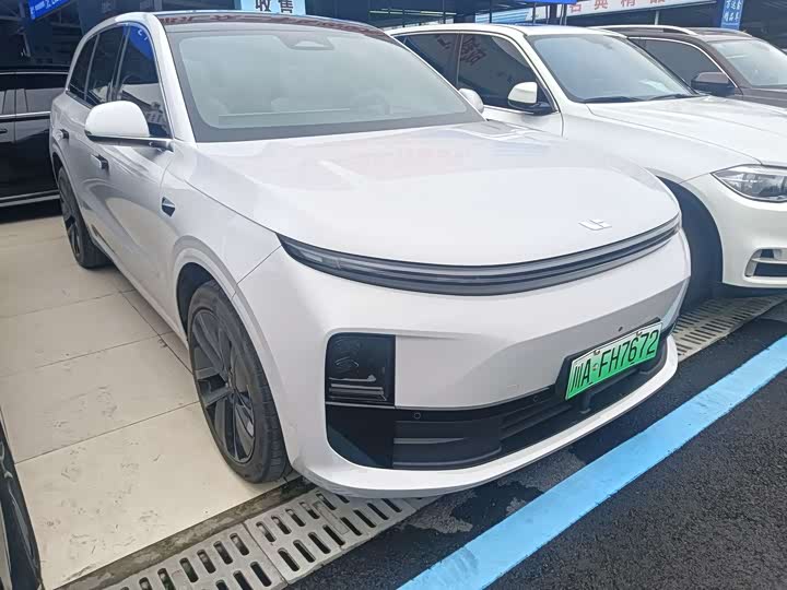 Фото 2 - LiXiang L6