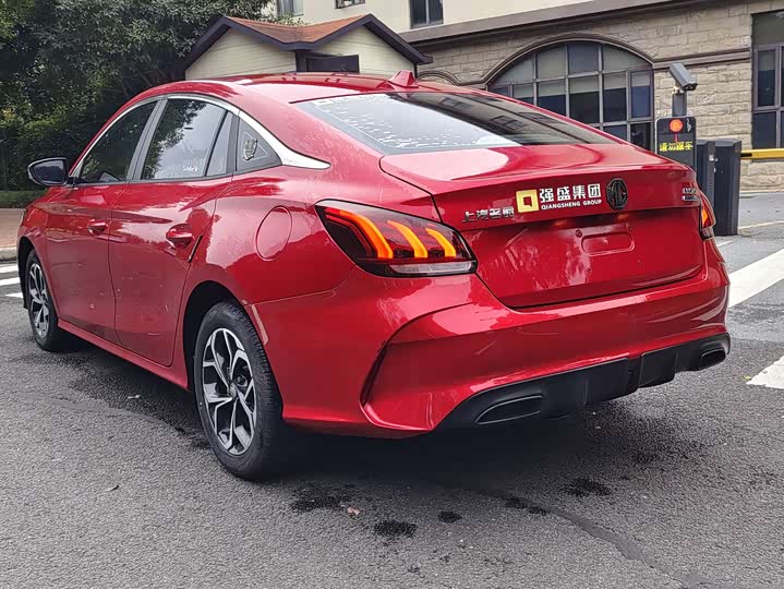 Фото 10 - MG Motor 5