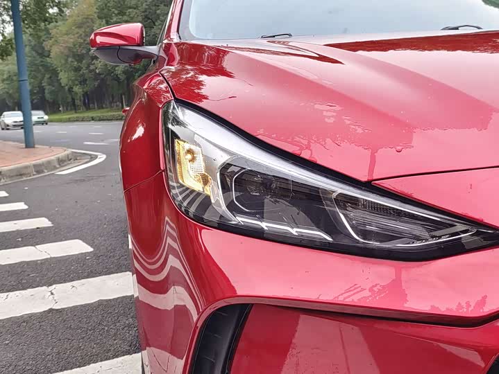 Фото 15 - MG Motor 5