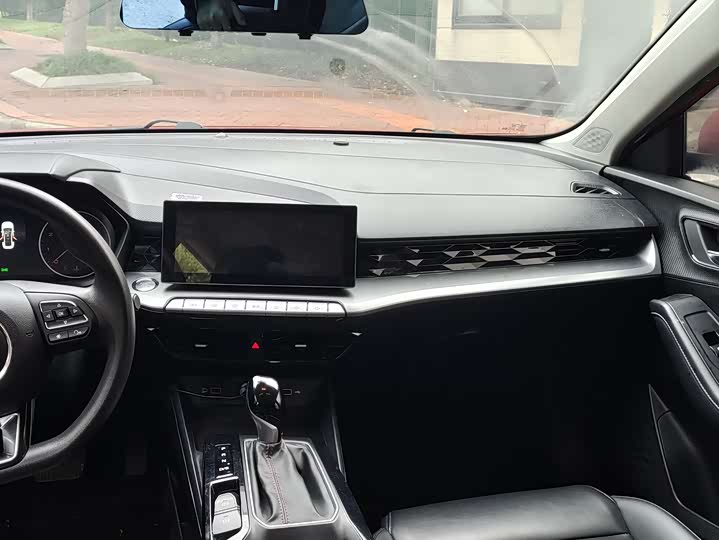 Фото 7 - MG Motor 5