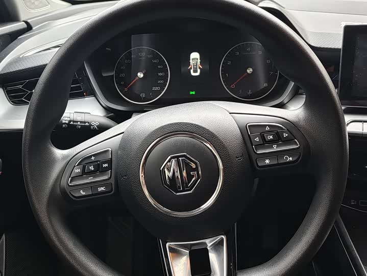 Фото 9 - MG Motor 5