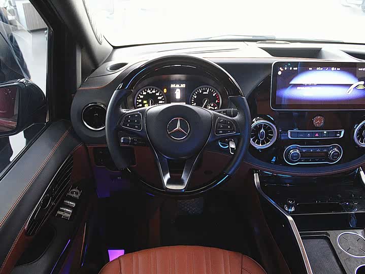 Фото 10 - Mercedes-Benz Vito