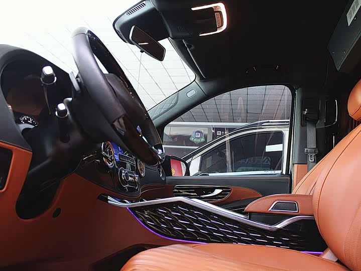 Фото 9 - Mercedes-Benz Vito