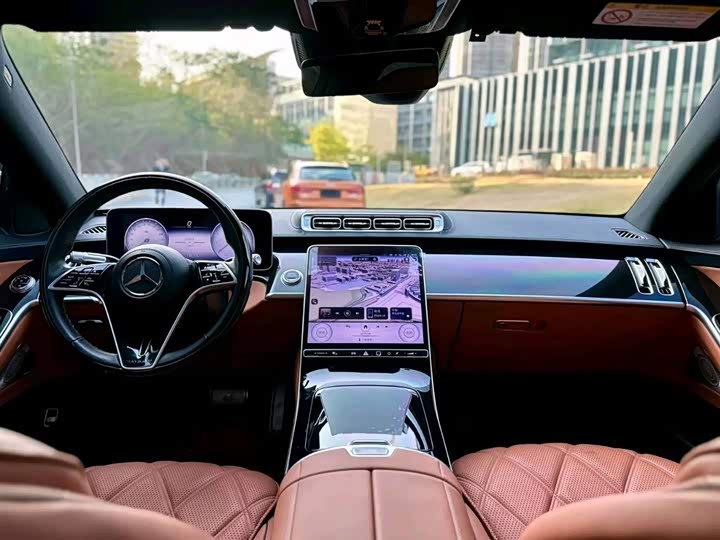 Фото 2 - Mercedes-Benz Maybach S-Class