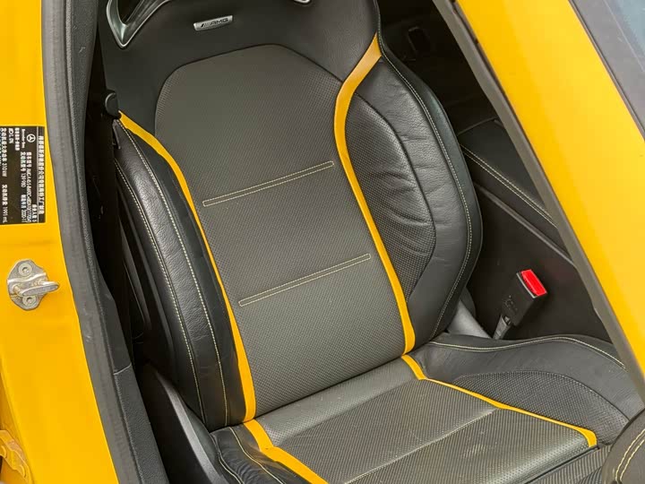 Фото 7 - Mercedes-Benz A-Class AMG