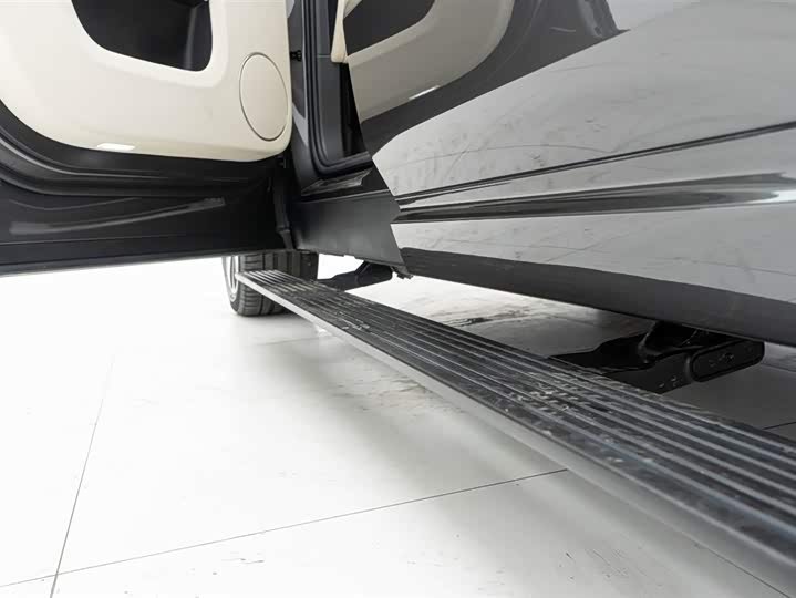 Фото 7 - LiXiang L9