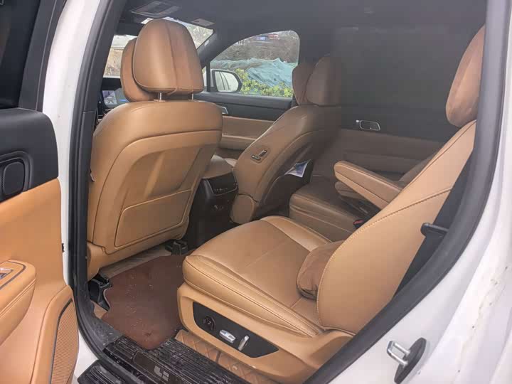 Фото 5 - LiXiang One