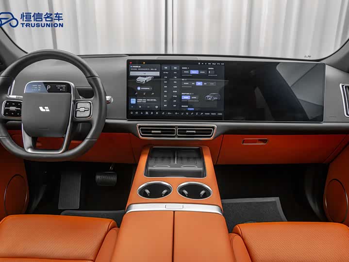 Фото 19 - LiXiang L7