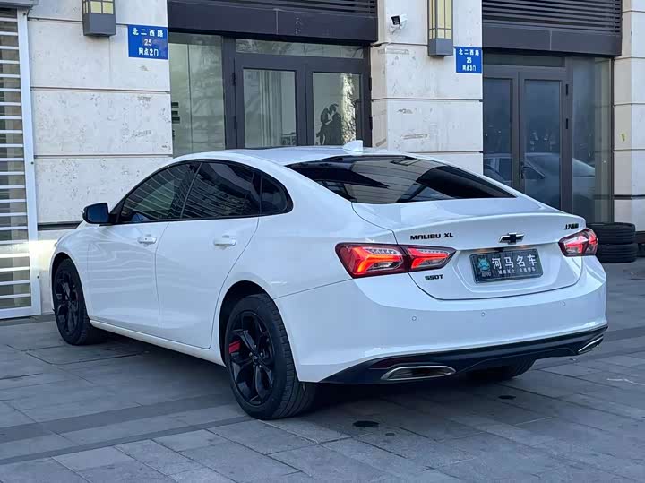 Фото 5 - Chevrolet Malibu XL