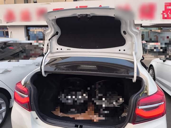 Фото 19 - Toyota Vios