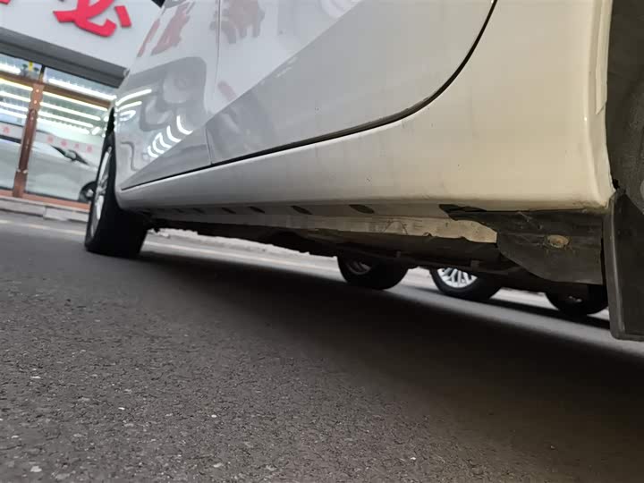 Фото 22 - Toyota Vios