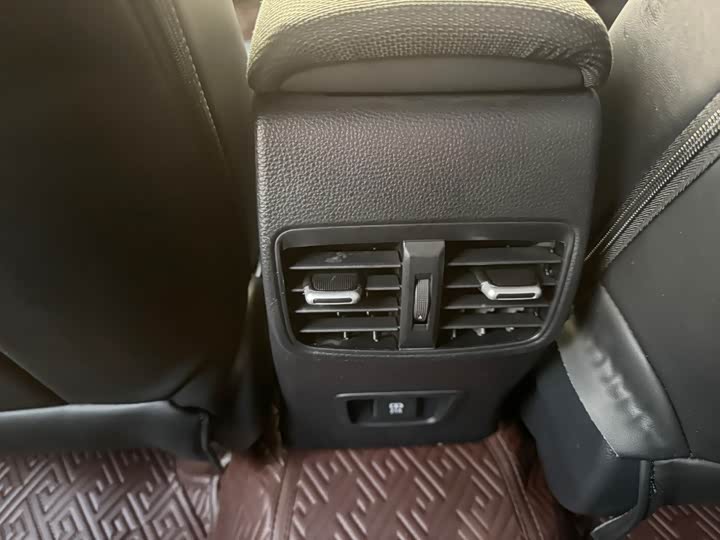 Фото 17 - Toyota Levin