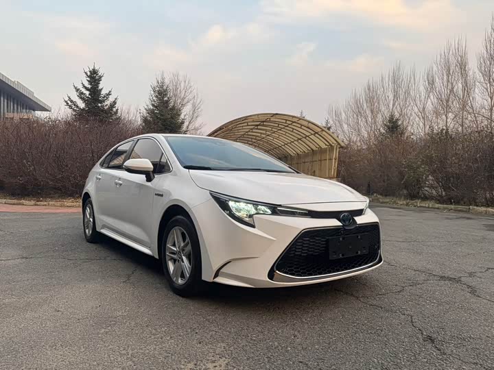 Фото 3 - Toyota Levin