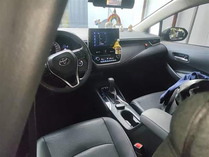 Фото 7 - Toyota Corolla