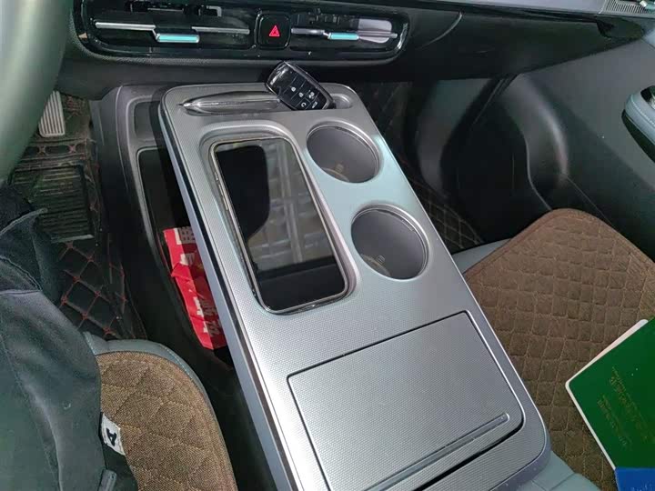 Фото 14 - GAC Aion Y