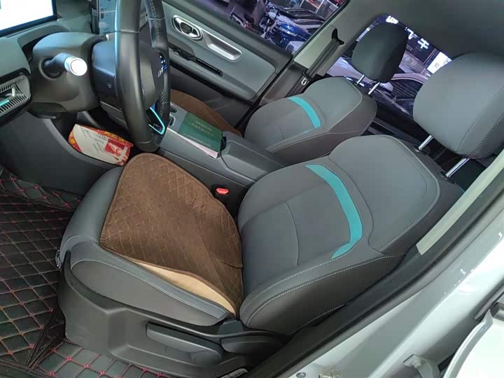 Фото 15 - GAC Aion Y