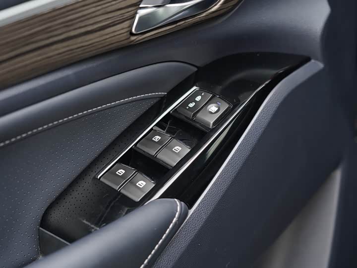 Фото 22 - GAC Trumpchi M8