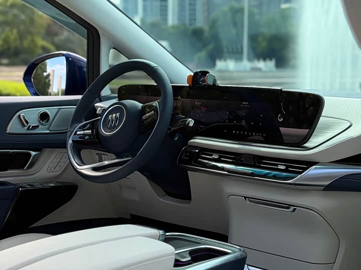 Фото 18 - Buick GL8 Century