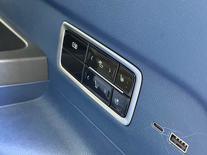 Фото 8 - Buick GL8 Century