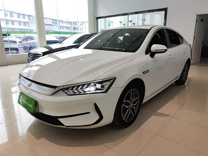 Фото 1 - BYD Qin Plus