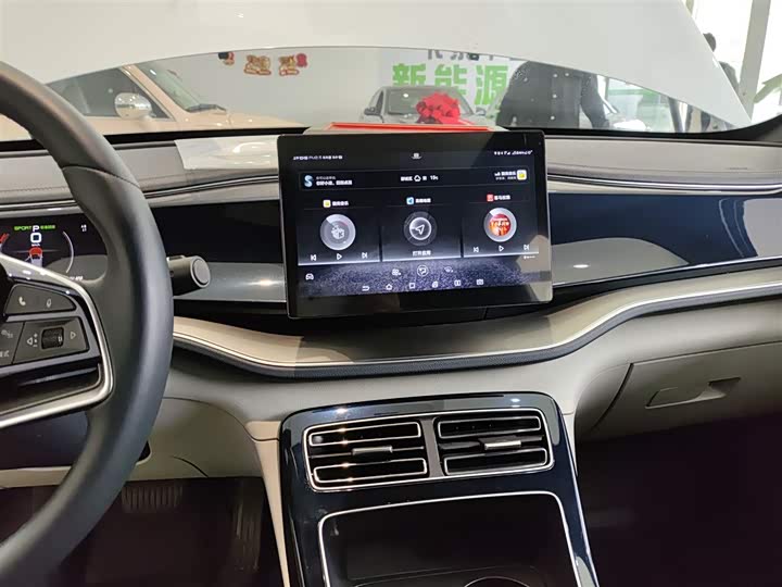 Фото 13 - BYD Qin Plus