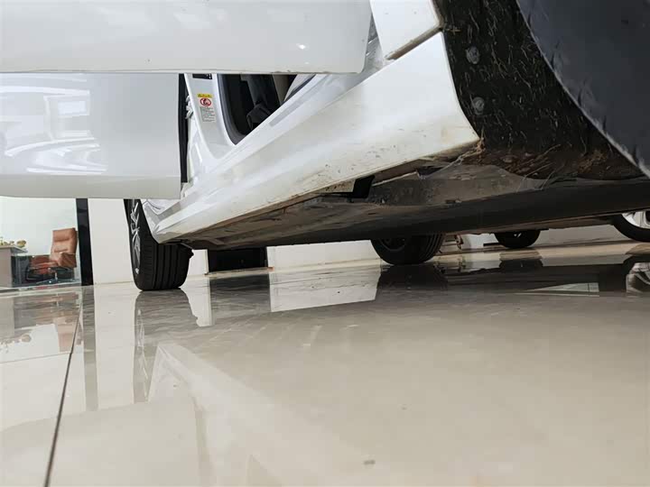 Фото 21 - BYD Qin Plus