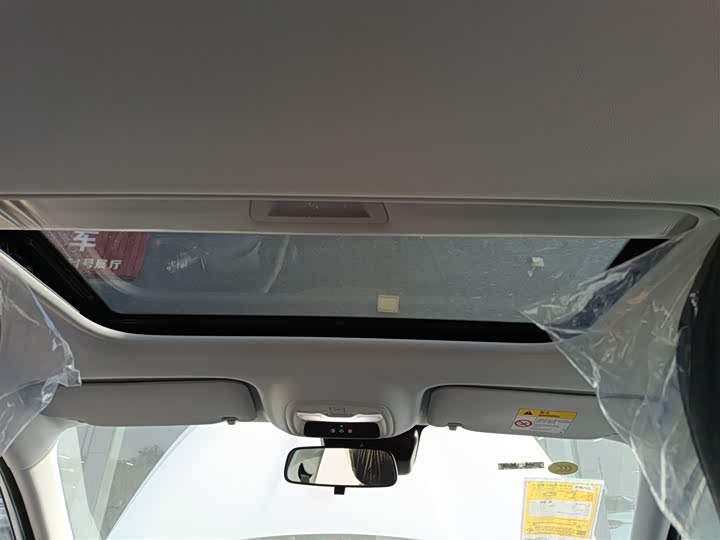 Фото 18 - Buick Verano