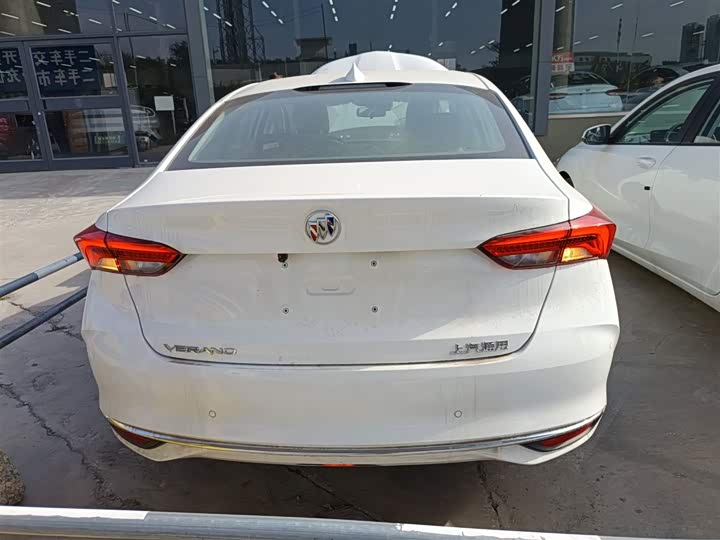 Фото 6 - Buick Verano