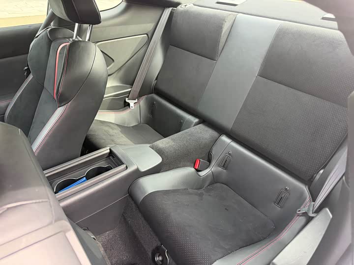 Фото 10 - Subaru BRZ